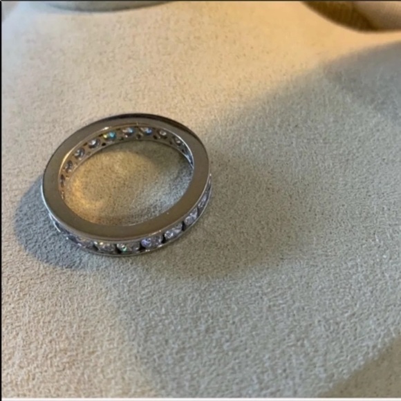 14 Karat White Gold ETERNITY RING WEDDING BAND 9 - Picture 4 of 7